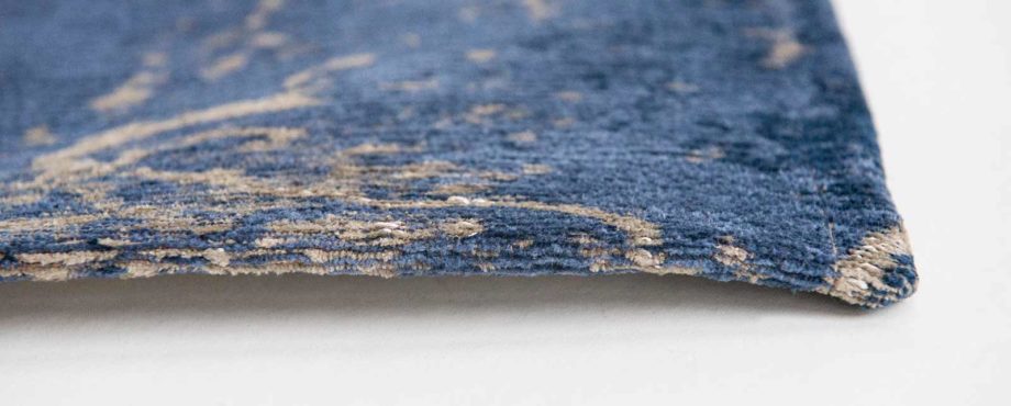 Louis De Poortere rug LX 8629 Mad Men Cracks Abyss Blue side