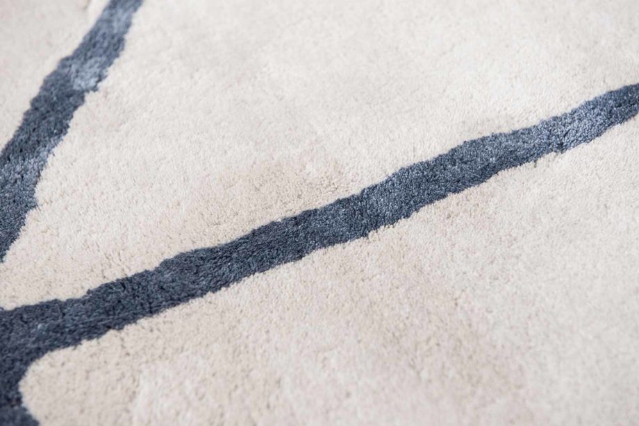 Louis De Poortere rug Villa Nova LX 2015 Haldon Indigo zoom 4