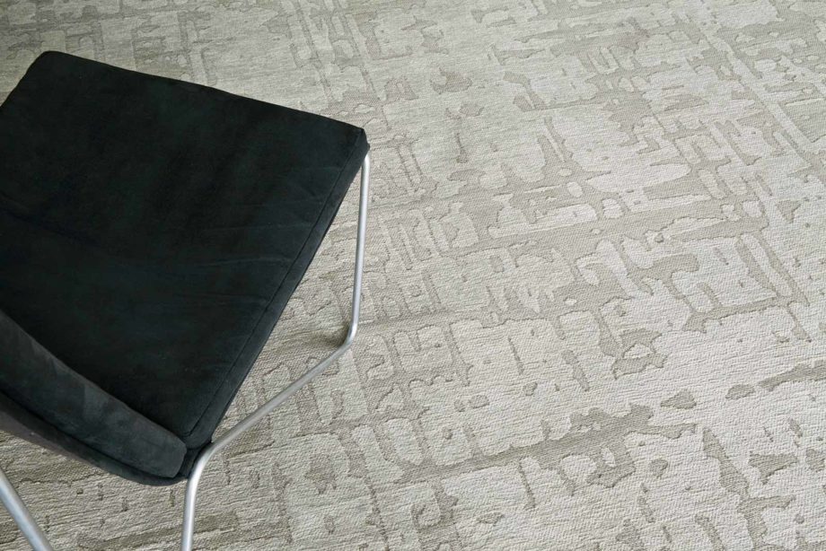 Louis De Poortere rug LX 9197 Structures Baobab Dry Beige interior 9