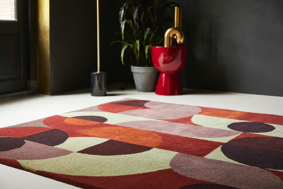 Brink Campman Cosmo Red Pale Green 095203 interior 2