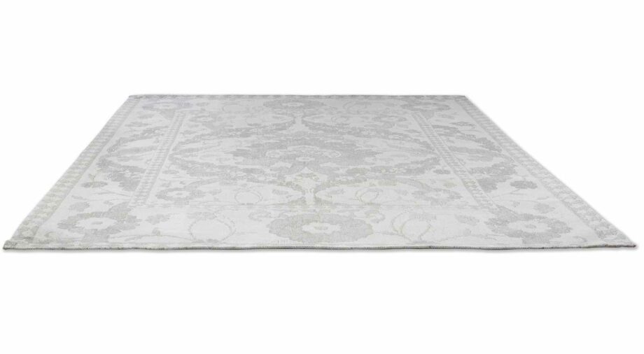 Laura Ashley Newborough Steel 081604 D