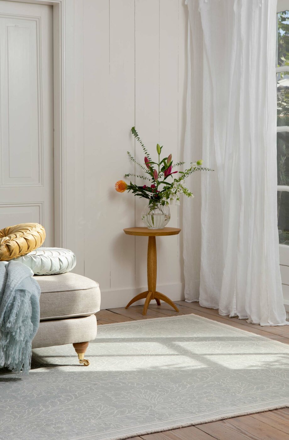 Laura Ashley Silchester Pale Sage 081107 interior A