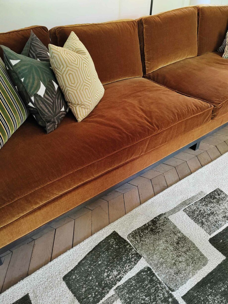 Louis De Poortere rug Craft Lucia 9356 Sycamore interior 2