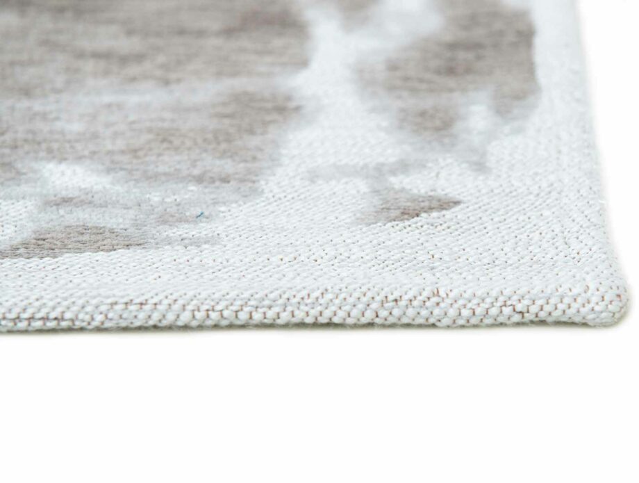 Louis De Poortere rug Meditation Swim 9353 Grit side