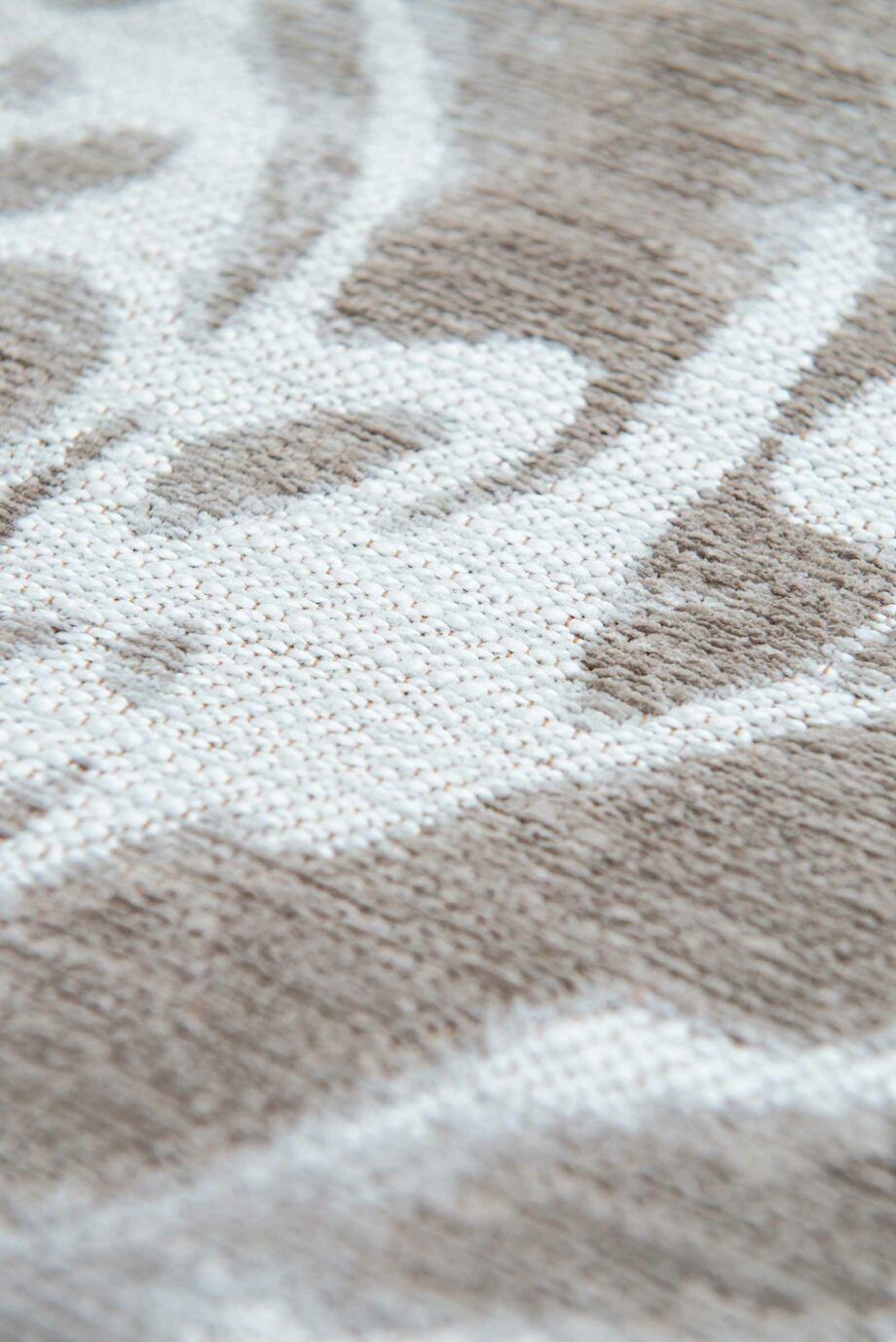 Louis De Poortere rug Meditation Swim 9353 Grit zoom 1