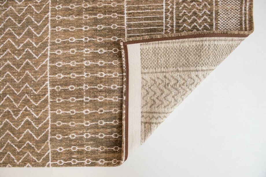 Louis De Poortere 8674 Bobohemian Sandy Gold back