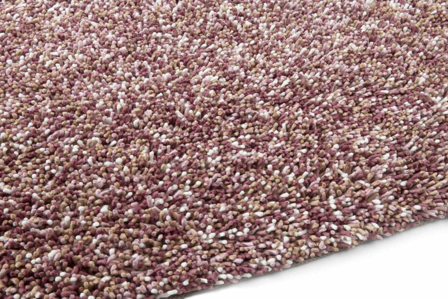 Brinker Carpets rug Alto 325 Wine Red corner