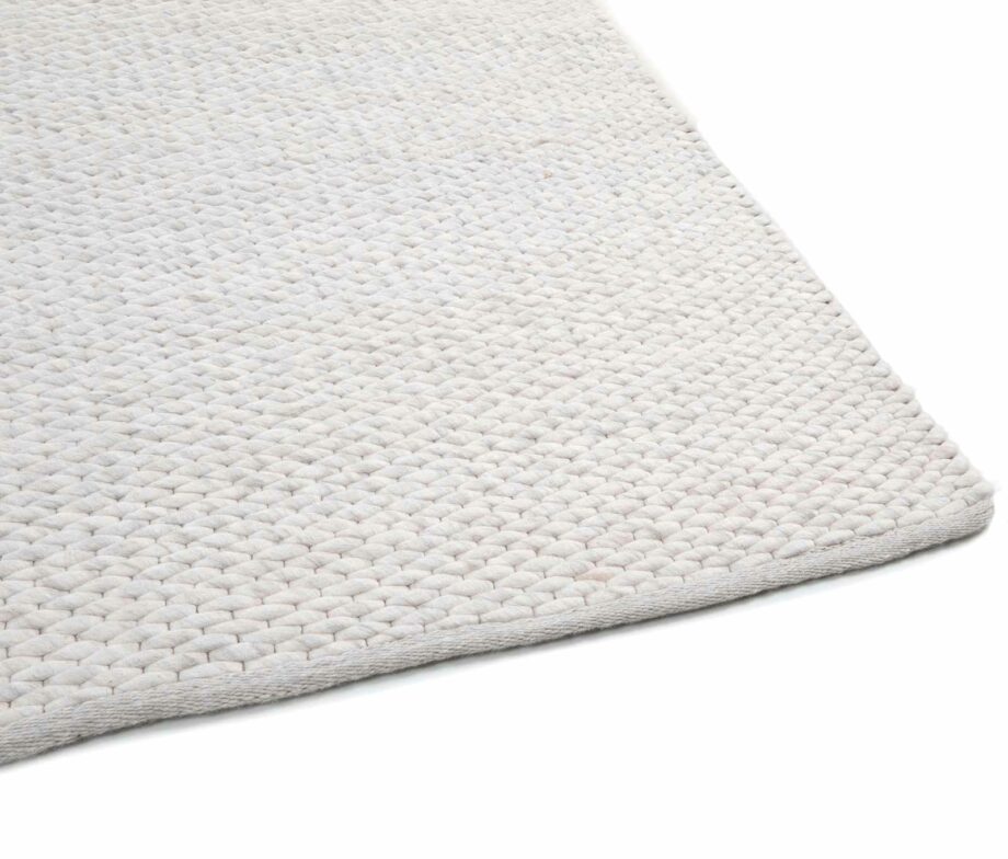 Brinker Carpets rug Genua cloud white 815 corner