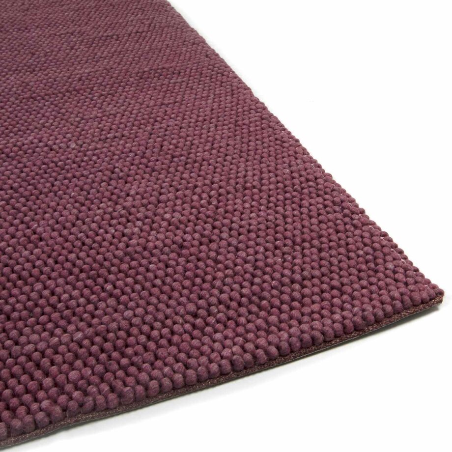 Brinker Carpets rug New Loop 319 corner 2