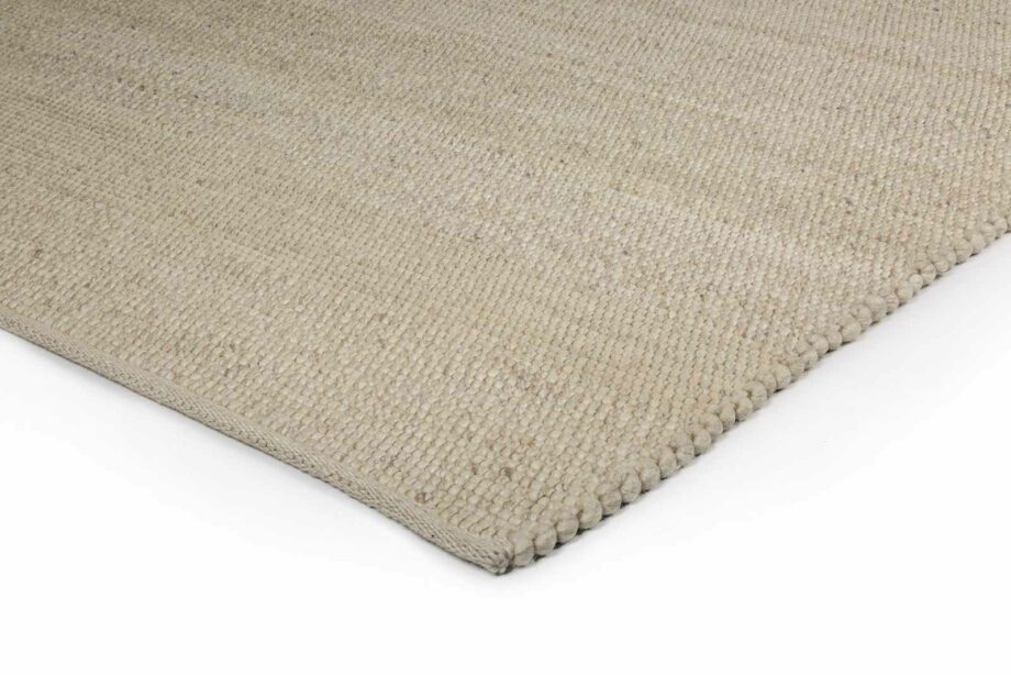 Brinker Carpets rug Verona ST Cloud White corner
