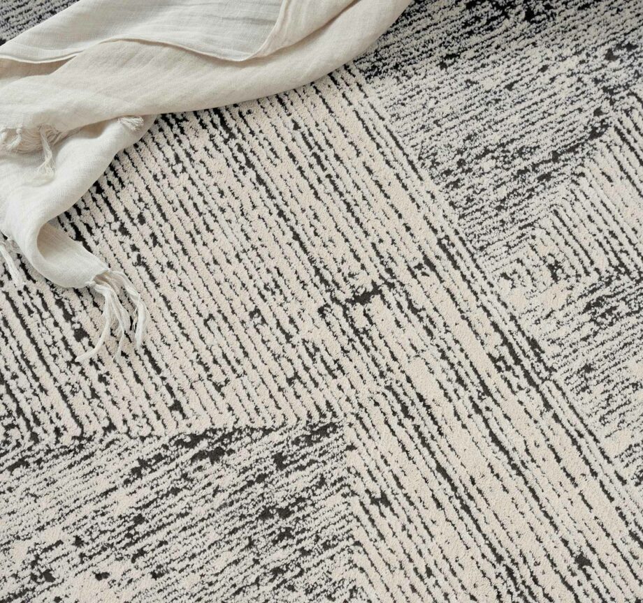 Calvin Klein rug Irradiant CK024 IRR01 CRMBK CREAM BLACK 5X7 099446129352 interior 2