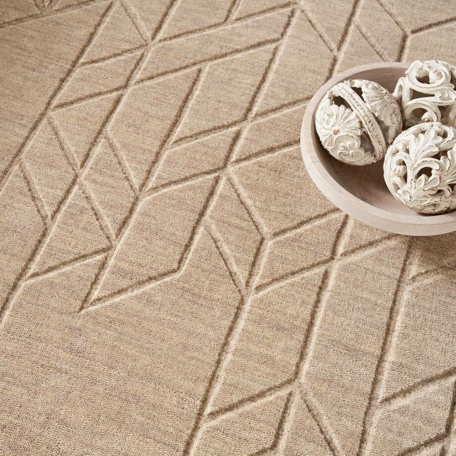 Nourison rug Alessia ALE01 BEIGE 5x8 099446901958 interior 2