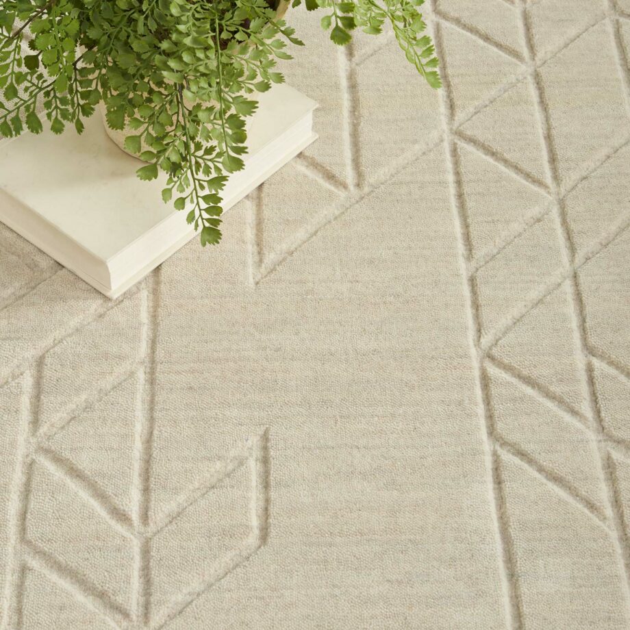 Nourison rug Alessia ALE01 IVORY 5x8 099446901804 interior 2
