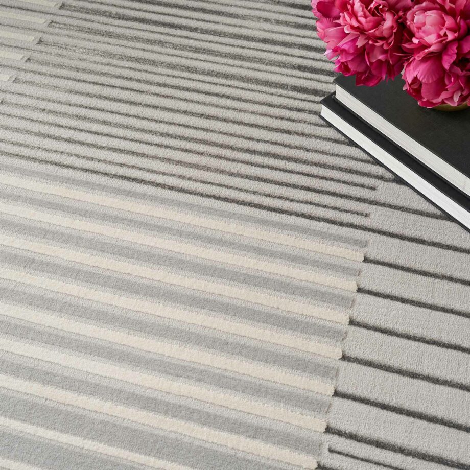 Nourison rug Brush Strokes BSK04 SILGY SILVER GREY 5x7 099446899095 interior 2