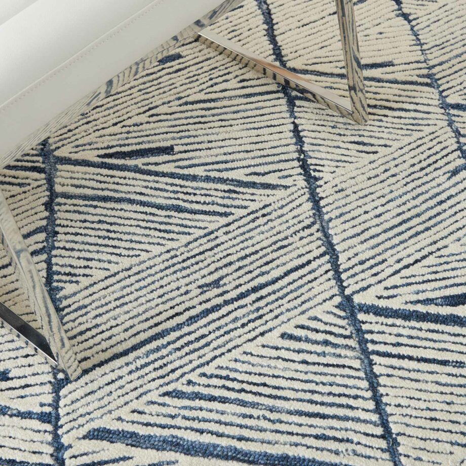 Nourison rug Colorado CLR01 WHTBL WHITE BLUE 5x7 099446786258 interior 2