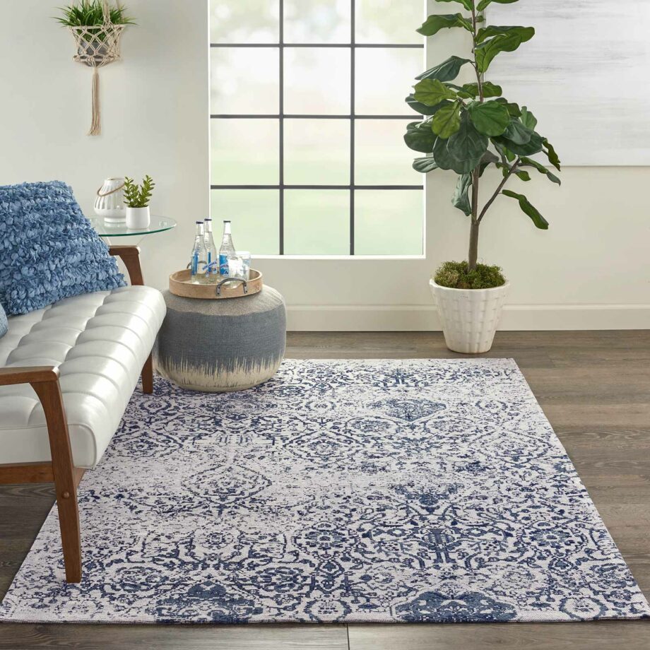 Nourison rug Damask DAS06 IVNAV IVORY NAVY 5x7 099446349859 interior 1 C