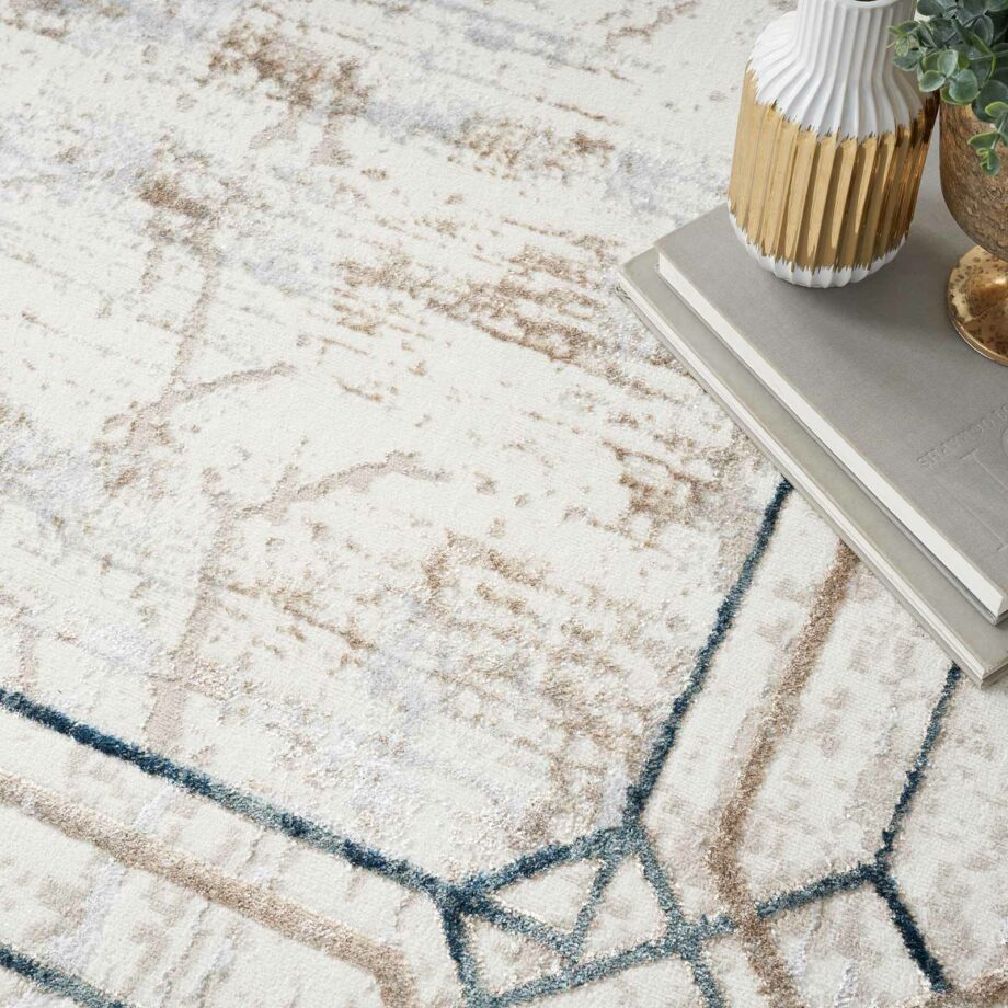 Nourison rug Glitz GLZ03 IVTAU IVORY TAUPE 5X7 099446134219 interior 2