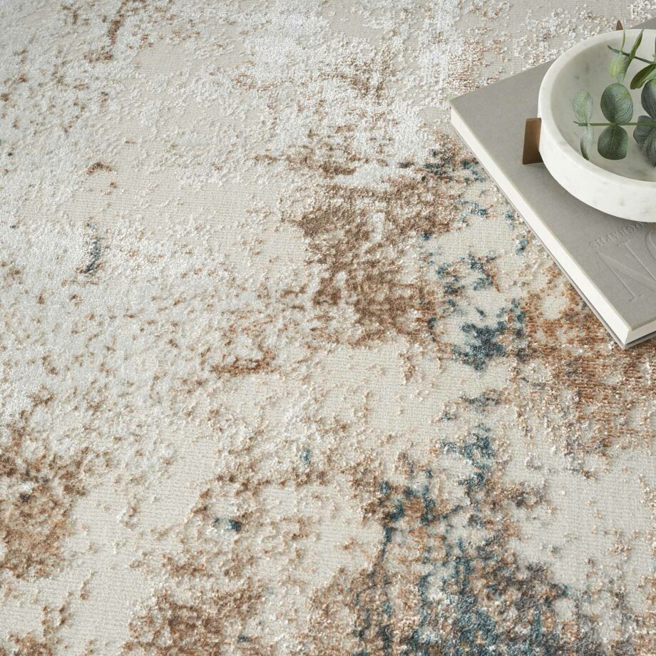 Nourison rug Glitz GLZ06 TAUMT TAUPE MULTICOLOR 5X7 099446134554 interior 2
