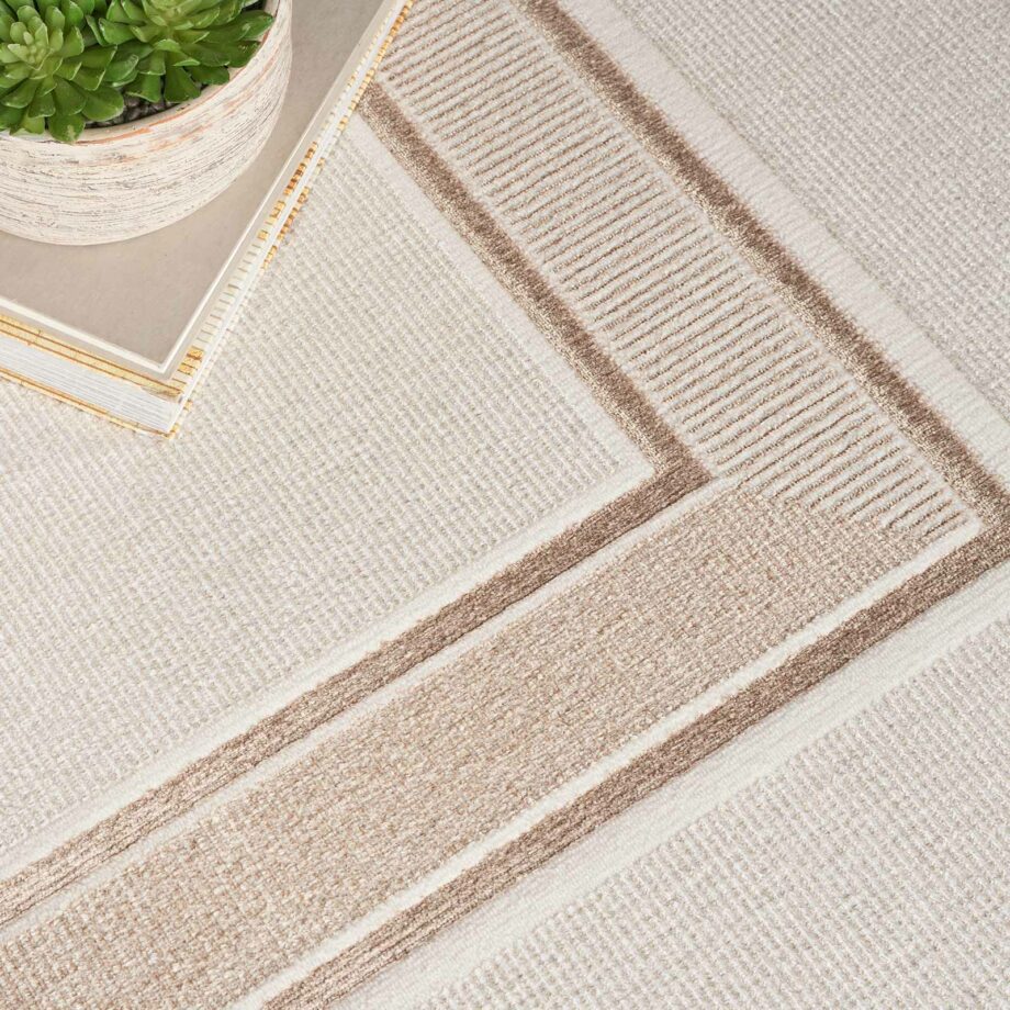 Nourison rug Glitz GLZ08 IVCRM IVORY CREAM 8x10 099446134707 interior 2