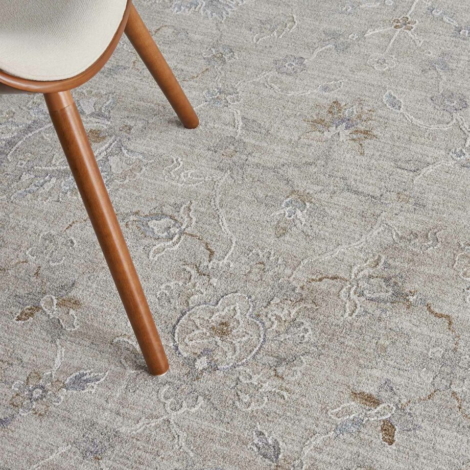 Nourison rug Infinite IFT04 LTGRY LIGHT GREY 5x8 099446805744 interior 2