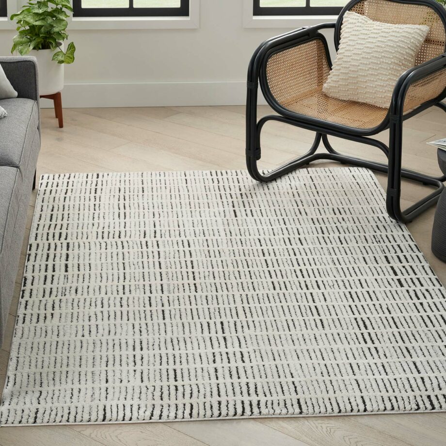Nourison rug Modern Comfort MNC03 IVBLK IVORY BLACK 5x7 099446902153 interior 1