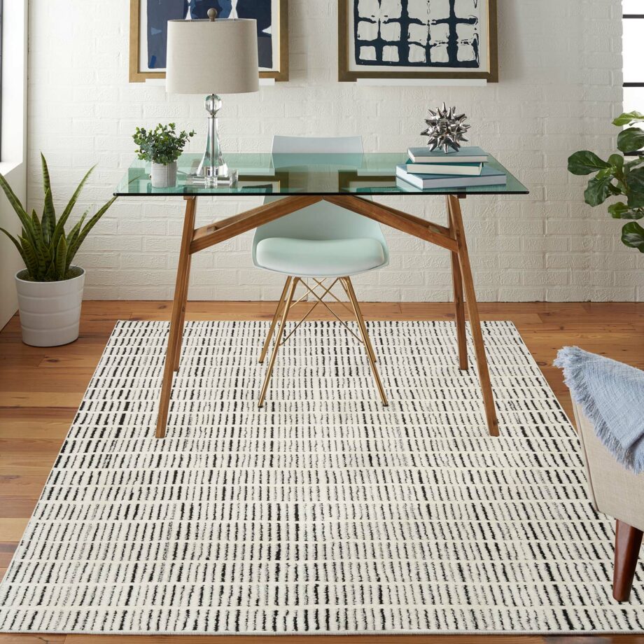 Nourison rug Modern Comfort MNC03 IVBLK IVORY BLACK 5x7 099446902153 interior 4