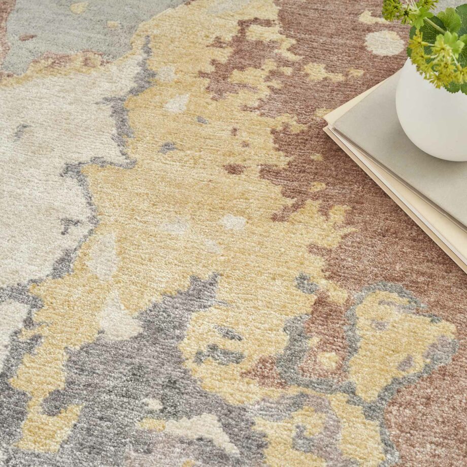 Nourison rug Silk Shadows SHA20 SILVR SILVER 8X10 099446020567 interior 2