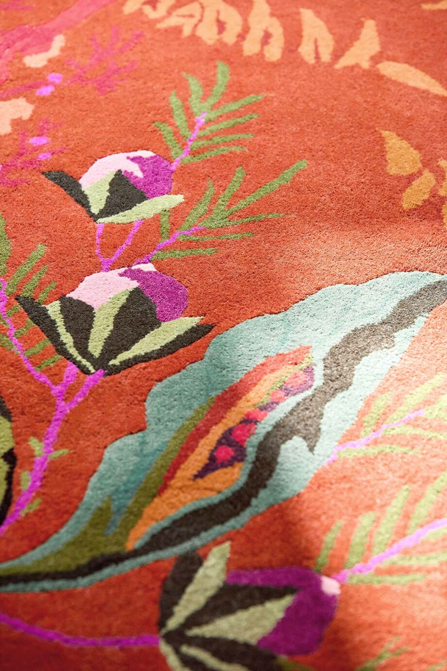 Harlequin Wonderland Floral Amber Lapis 144713 interior E