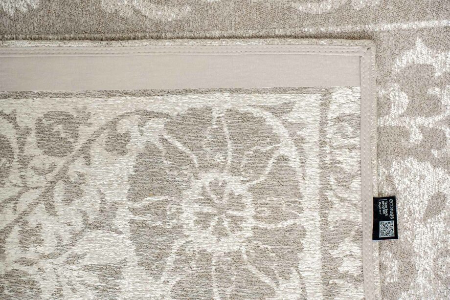 Louis De Poortere rug Antiquarian Suzani 9846 Boree back