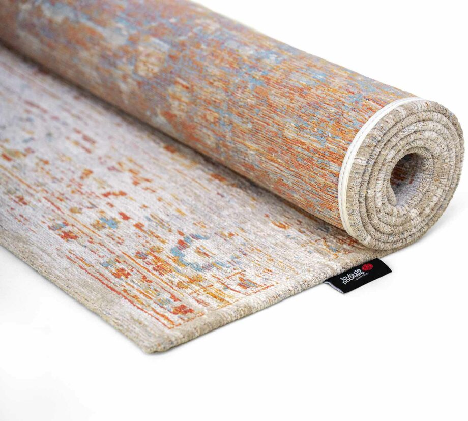 Louis De Poortere rug Antiquarian Ushak 9836 Galata Sunset roll