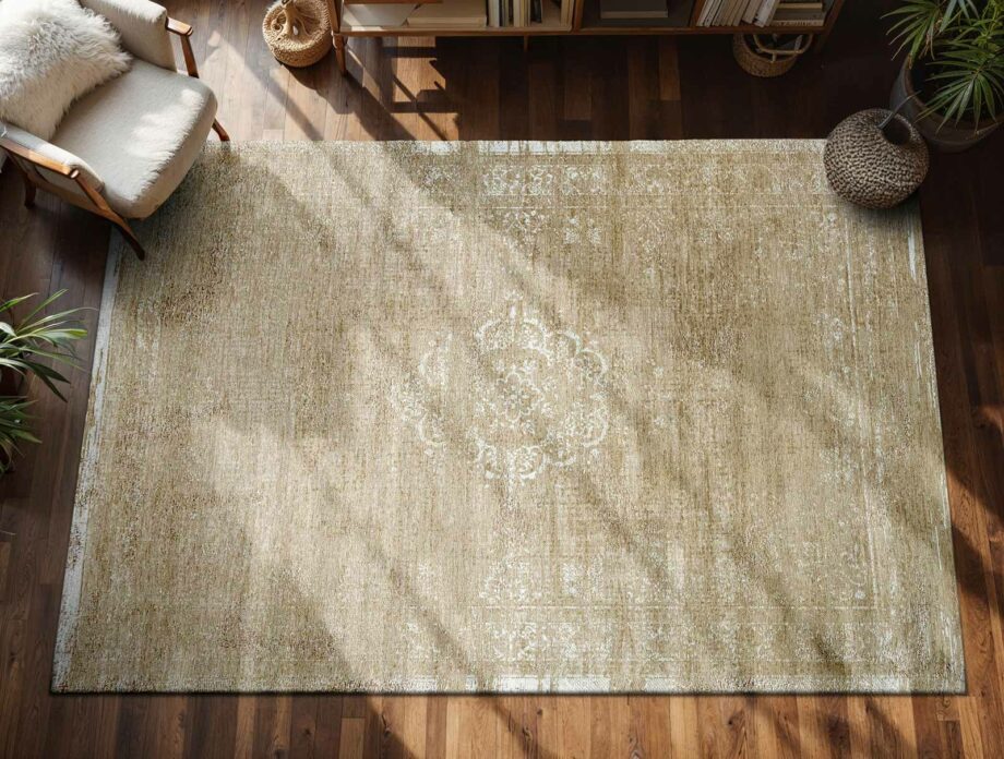 Louis De Poortere rug Fading World Medallion 9672 Milk Curry interior 1