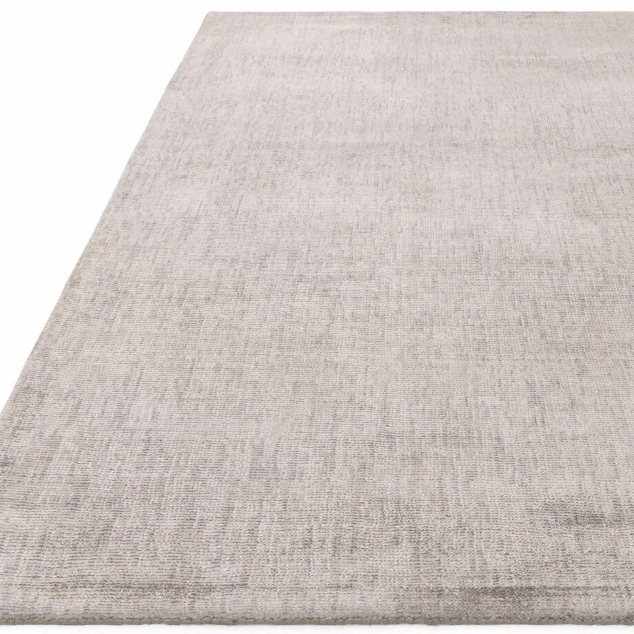 Asiatic Aston silver rug 1