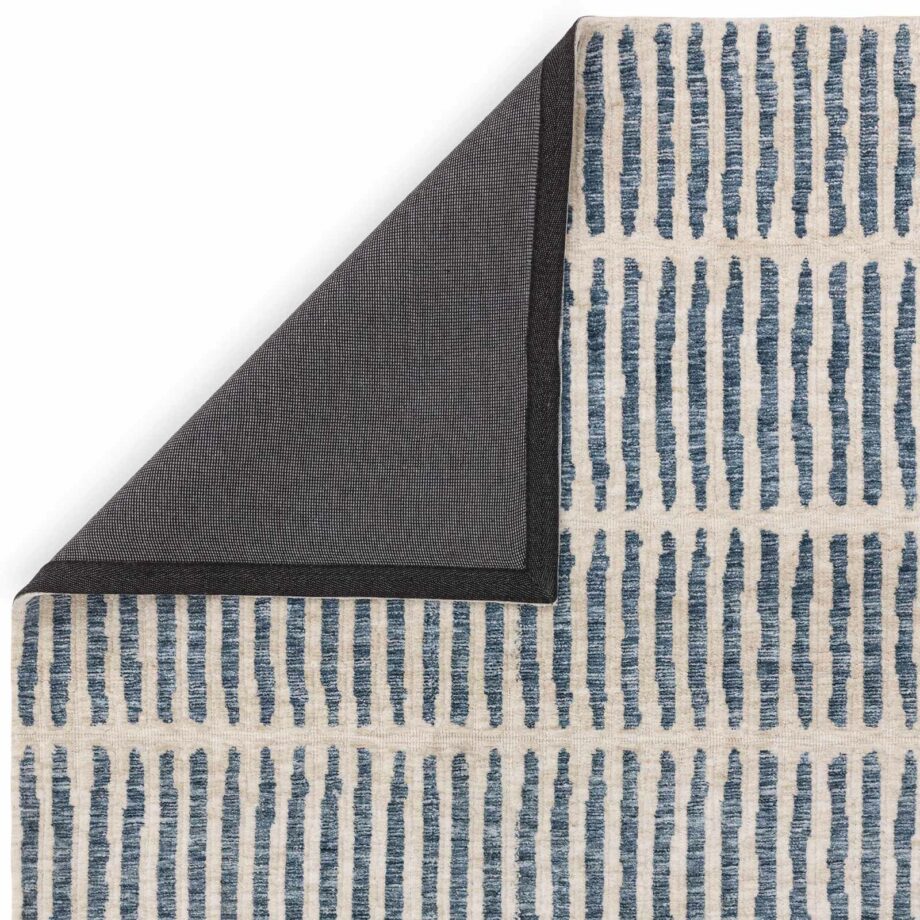Asiatic Mason grid rug 3