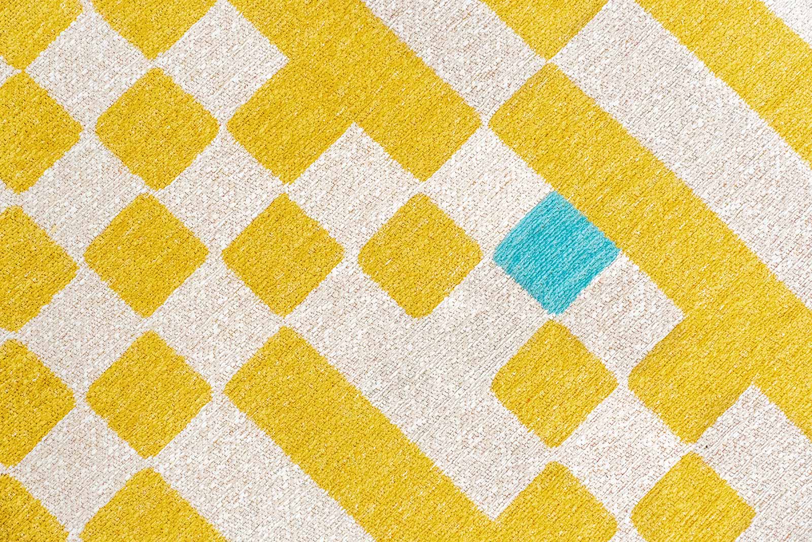 Louis De Poortere rug Craft 2074 Chess Cupcake zoom 3