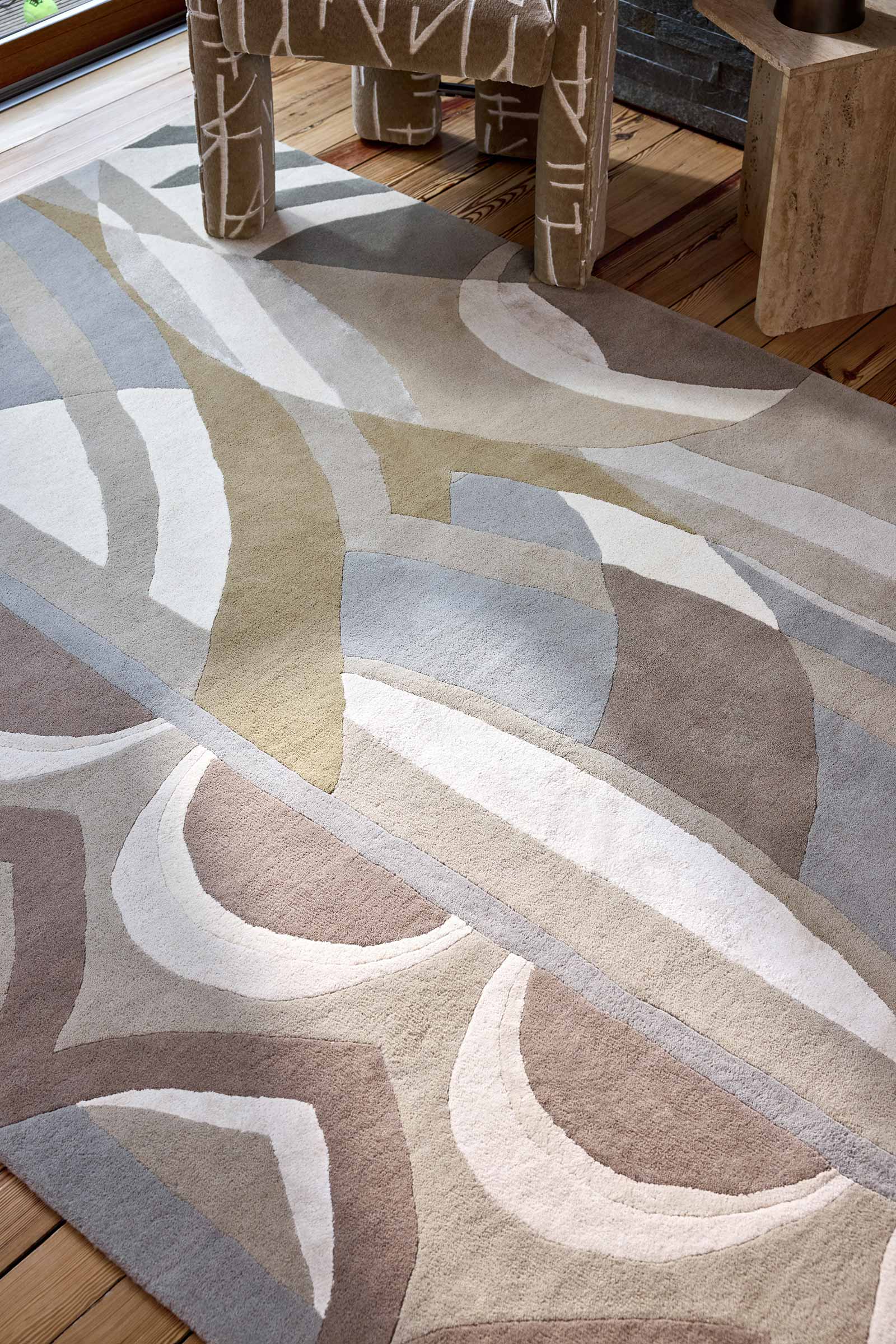 Harlequin Atelier Pebble 140801 interior B