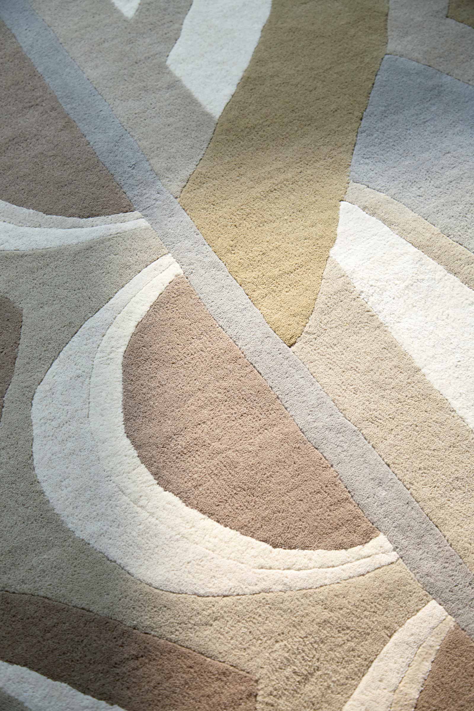 Harlequin Atelier Pebble 140801 interior C