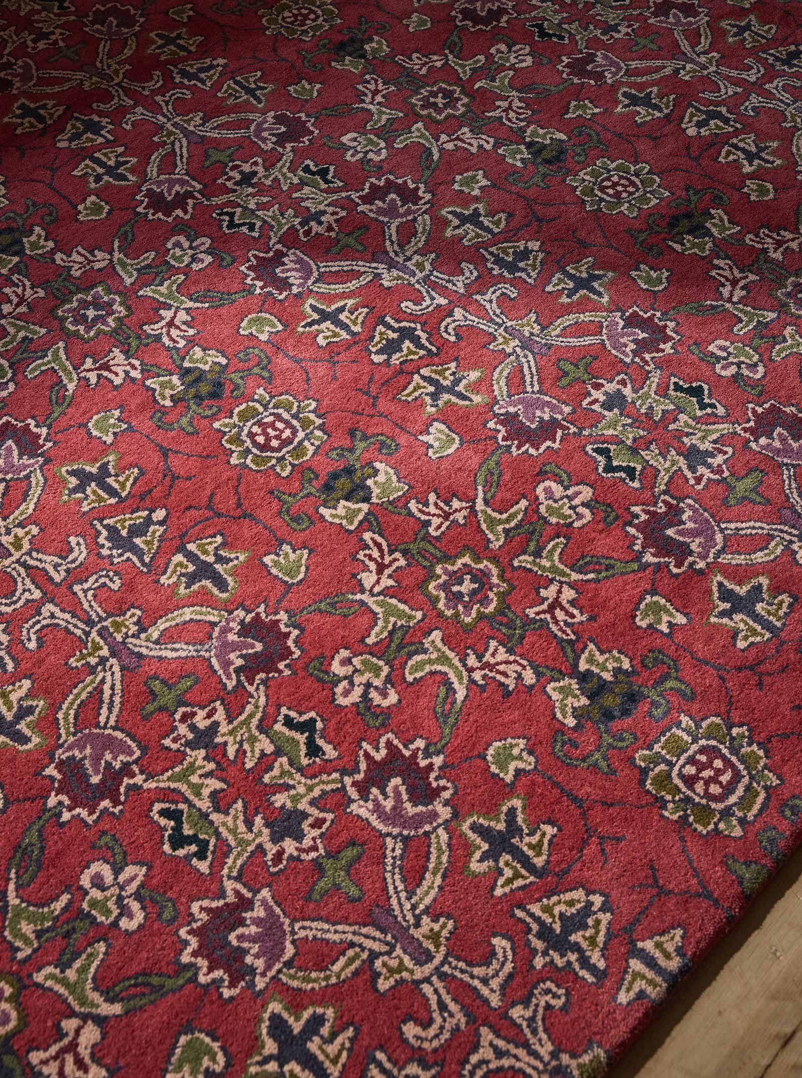 Morris Co X The Huntington Persian Scroll Plum 130603 interior C